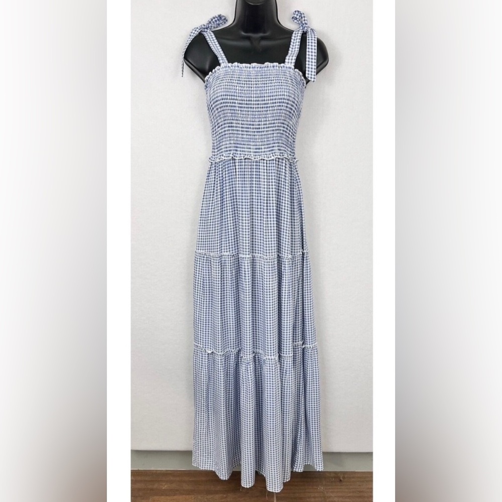 BeBop Gangnam long dress size small